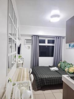 Urban Deca Tower Edsa Mandaluyong Staycation Condotel - 9