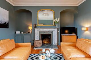 Red House - 7
