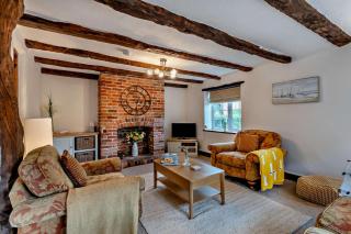 Hillside Cottage - 9