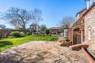 Golden Goose Cottage - 3