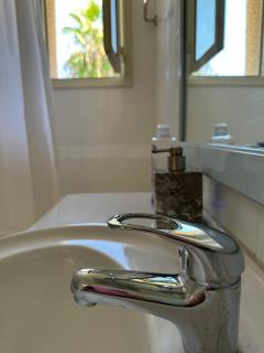 Harbour Haven 2 BR Gem steps fm sand and shops - 8