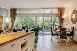 Kingfisher Lodge - 2
