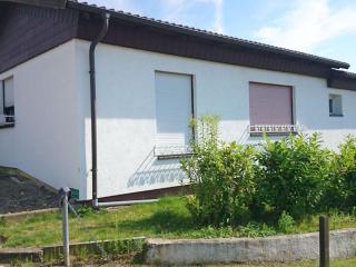 Bungalow by the Baltic Sea with Parking - 8