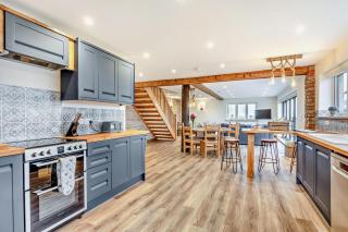 Benedict Barn - 2