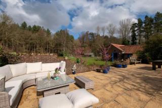Dyes Cottage - 4