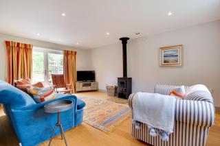 Alcocks Cottage - 4