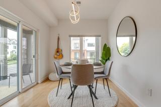 Private Rooftop with 360-Degree View Denver Home - 4