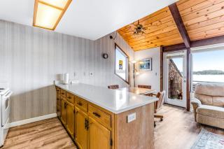 Embarcadero Condo #E225 - 2
