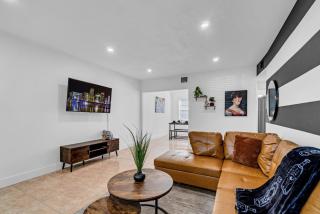 Luxury Miami Home Close to Beach & Aventura Mall - 5