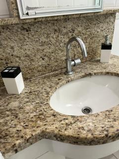 Clube do Mar-Rua 224 Itapema Meia Praia Apt 104 B - 2