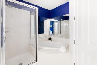 Regency Isle 805 - 1