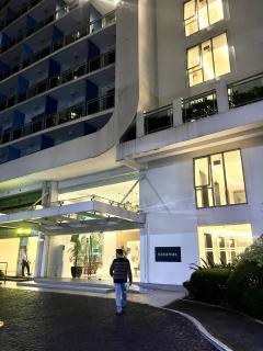 Chic Stay in Azure - 4