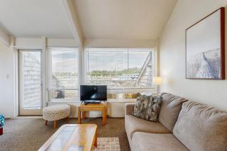 Harbor Hideaway #C301 - 9
