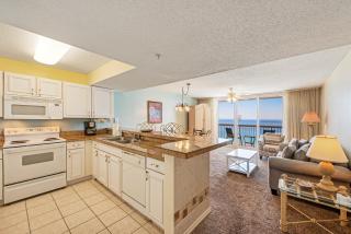 Pelican Beach Resort 1409 - 5