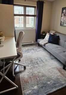 Boho Retreat 3BD Condo Close to Ottawa - 3