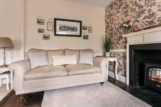 Maggie Puddle Cottage - 4