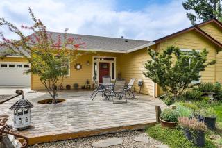 10 Mi to Eugene Countryside Home with Mtn Views! - 9