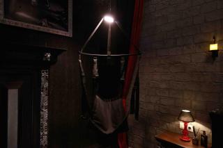 Experience Room 103 - Castle De Paris - 3