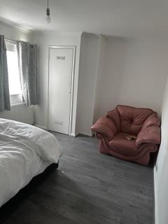 Apex house Rainham - 0