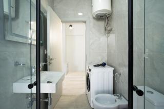 Elegant & Cozy 1-Bdr Hideaway - 7