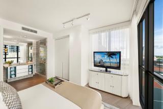 Private Residence at South Beach - 811 - 7