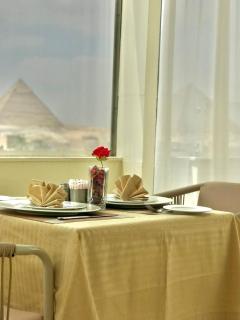Pyramids INN View - 9