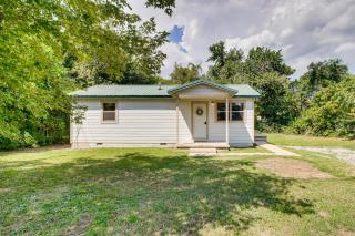 Less Than 1 Mi to Cherokee Casino Sallisaw! Home Near I-40 - 8
