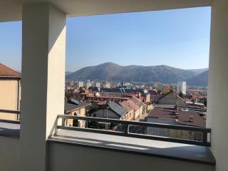 Simcity 3 I Skyline Elegance I 3BR, private parking, sunny terrace with panoramic city view 5min walk to city square - 6