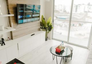 Stylish 1BR Great View in Surquillo - 1