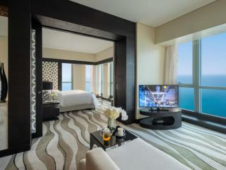 Sofitel Abu Dhabi Corniche - 9