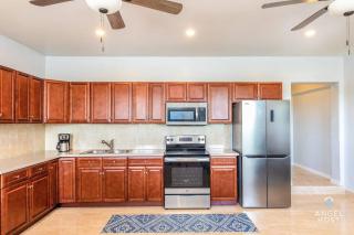 Charming Guest House near Chalk Sound and the Beach - 2
