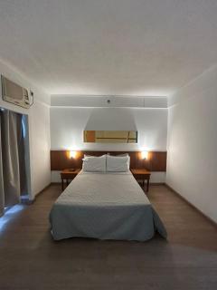 Hotel Ibirapuera V Mariana Borge lagoa c garagem 407 - 0