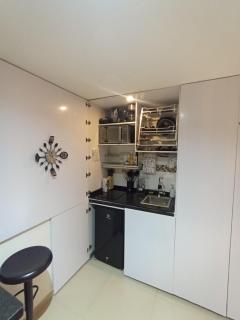 Stylish Studio with Sea View Balcony - 9