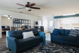 Cozy Retreat w Private Yard, Horse & Pet Friendly - 5
