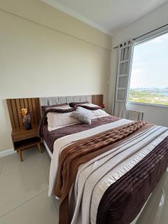 Vista Mar 2 Quartos 2 Banheiros na Gloria AS232-8 - 1