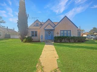 Blue bird House- 6 Rooms for extended room stay - 0