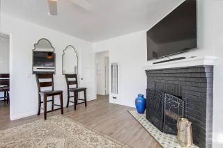 Tourmaline Beach Cottage South -Steps to Ocean, AC - 5