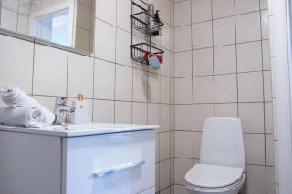 Cozy Tromsø Apartment Near City Center - 6