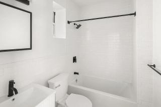 Bright 3Bedroom with AC near Newtown Creek Nature Walk East Williamsburg Gem - 2