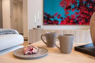 Modern 2-Bedroom Apartment - 2