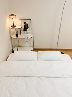 Near Hongdae Station, 30sec on foot 2 - 6