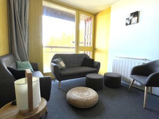 Appartement rénové 3 pièces avec balcons, WIFI, proche centre station - FR-1-346-533 - 3