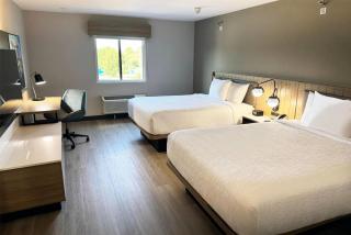 La Quinta Inn & Suites by Wyndham Greenville Woodruff Rd - 6