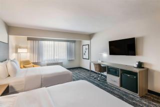 Hourglass Hotel, Trademark Collection by Wyndham - 2