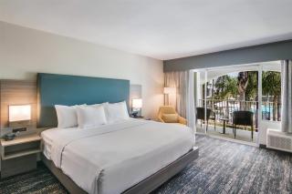 Hourglass Hotel, Trademark Collection by Wyndham - 3