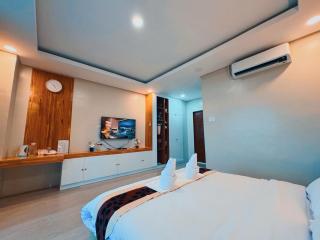 De Cairo's Mountain & Ocean View Resort - - 1
