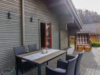 Holiday home with 2 bedrooms - 9