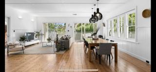 6 Bedroom Californian Bungalow - 4