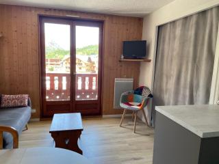 Studio cabine confortable pour 4 personnes, 3 étoiles, Nord-Ouest à Valloire - FR-1-263-607 - 9