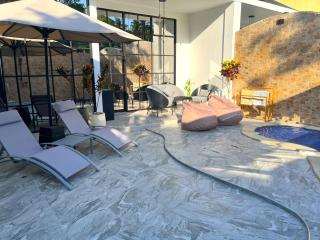 Tres Villas Kuta - 0